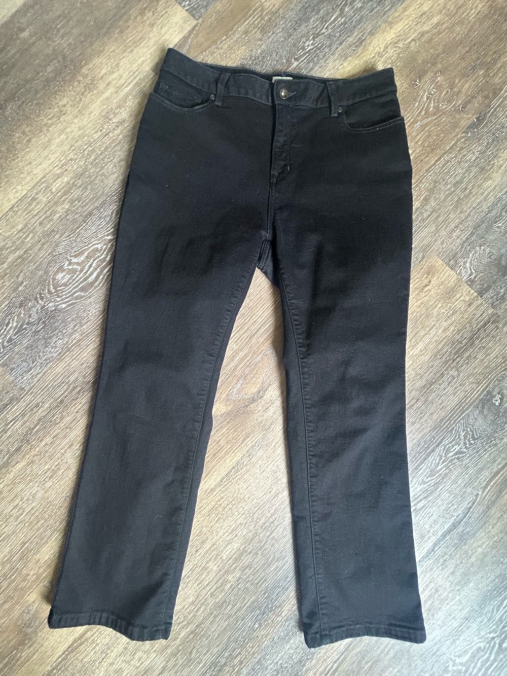 L.L. Bean Black Lined Classic Fit-14P